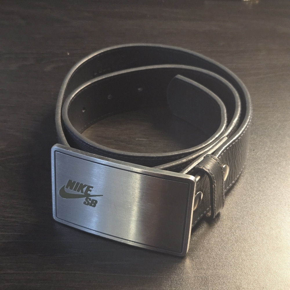 Vintage 90s Nike SB Plaque Buckle Cow Leather Belt( VERY RARE )